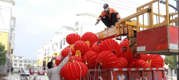 团圆、烟花、年夜饭（团圆、烟花、年夜饭）