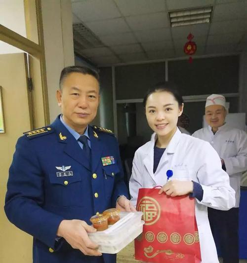 母亲的爱意叮嘱（无私奉献的母亲）