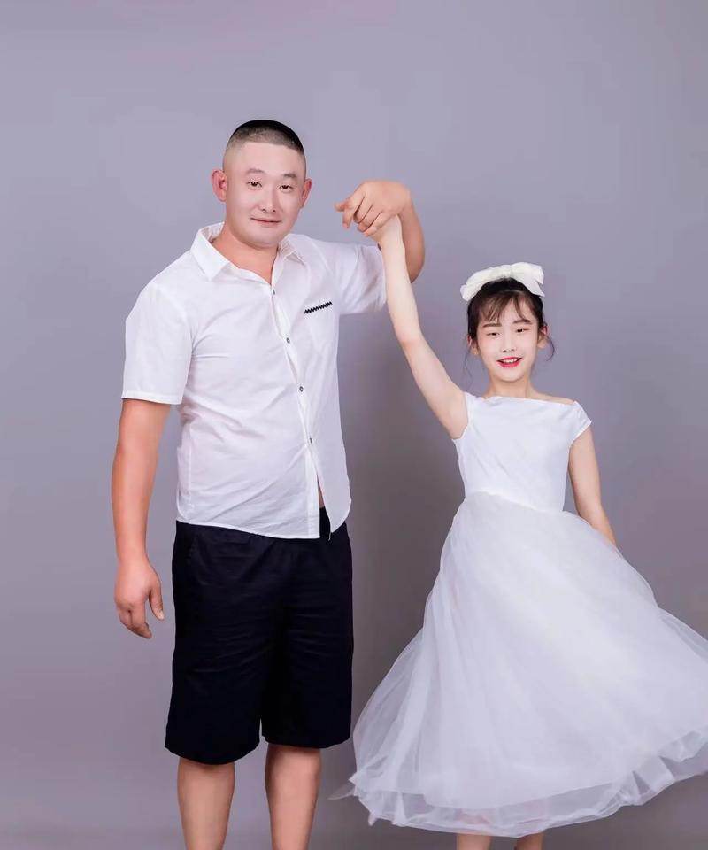 我在最美的童年里成长（追忆童年时光，寻找心灵的归属）
