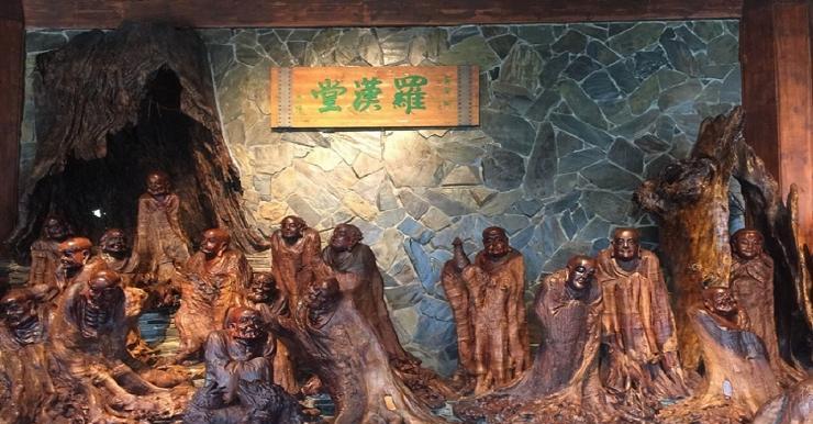 神秘殿堂的传奇（追寻真相的探险之旅）